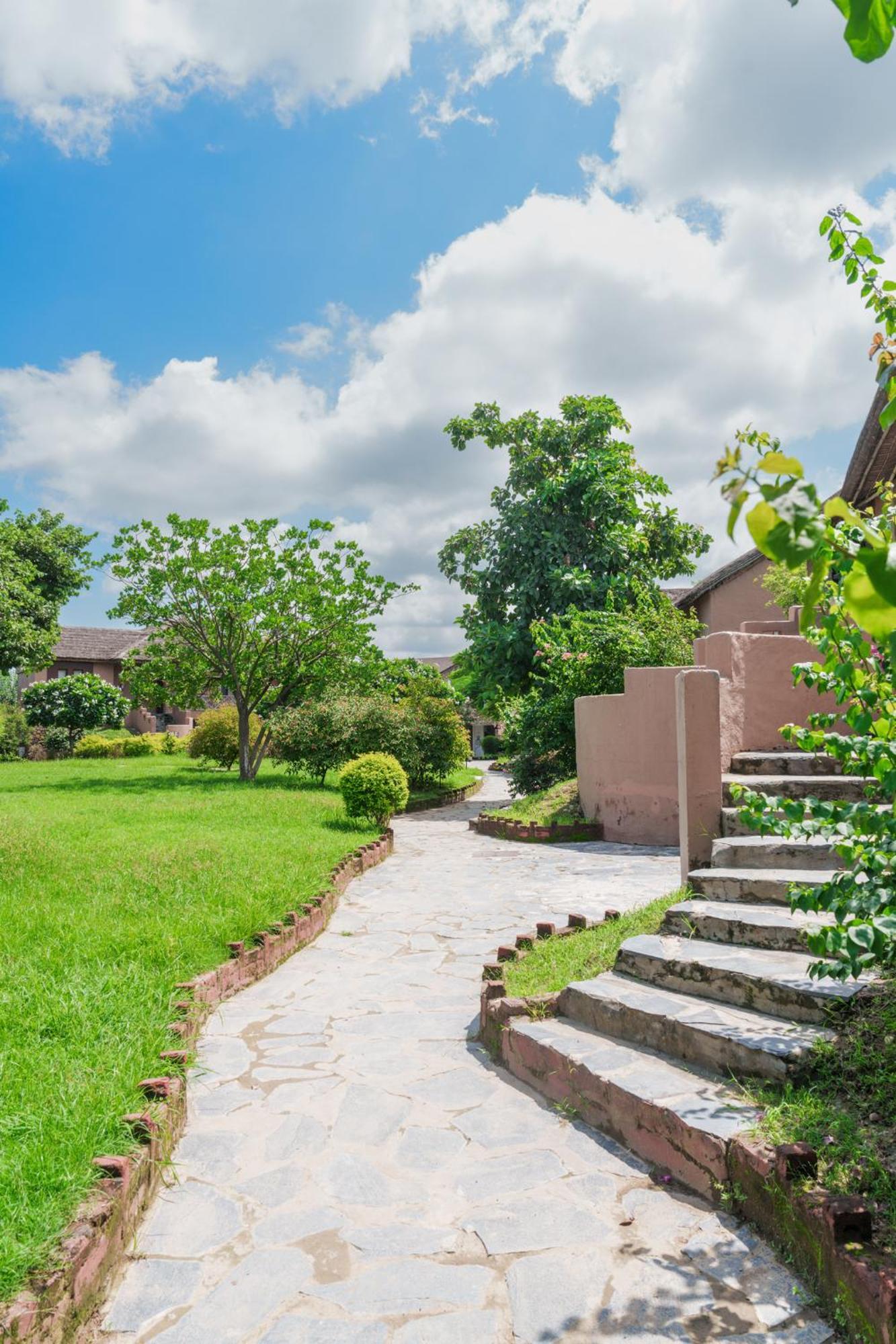 Gaj Resort, A Member Of Radisson Individuals Retreats Binewal ภายนอก รูปภาพ